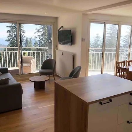 3 Pieces, 6 Personnes Apartment *